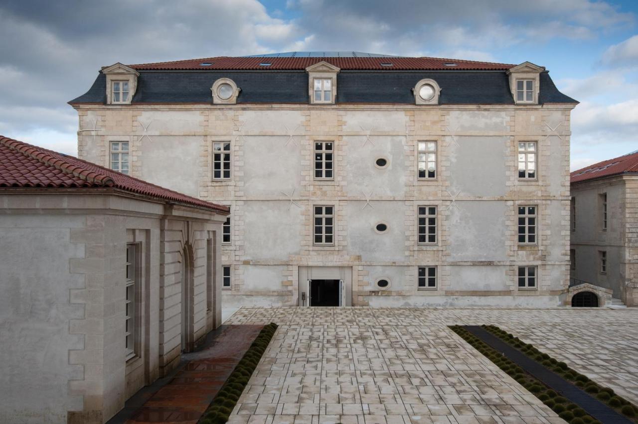 Residence De L'Arsenal Royal - Meubles De Tourisme Rochefort  Exterior photo
